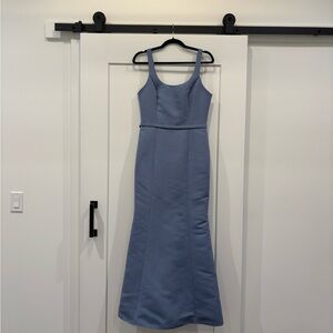Elegant Blue Amsale Sleeveless Dress